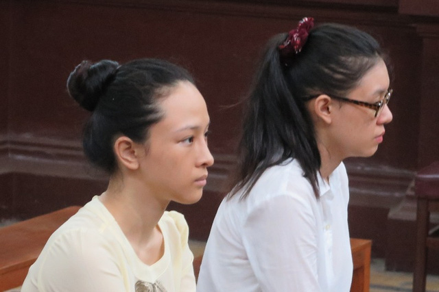 Phương Nga và Thùy Dung tại phiên tòa sơ thẩm